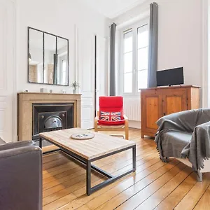 Guestready - Bright And Cosy Loft Near Part Dieu Metro Lyon