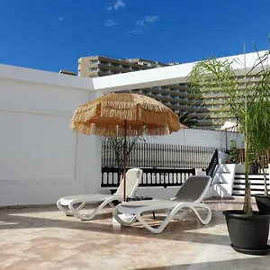 https://holiday-studio-2.in-canary-islands.com