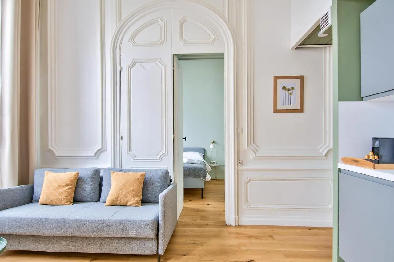 21Royale Apartment Lyon 0*,